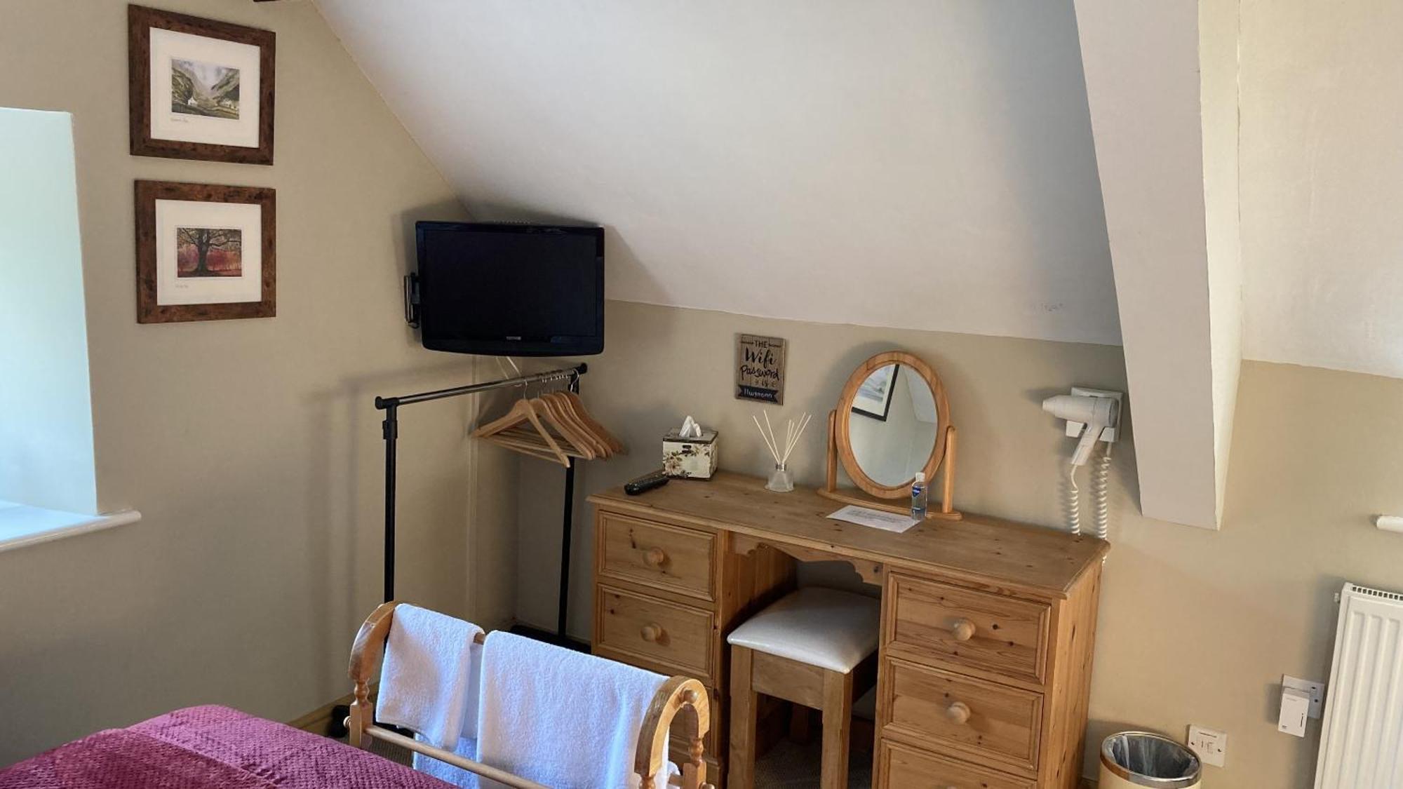Llwyn Onn Guest House, North Wales Pentrefoelas Room photo